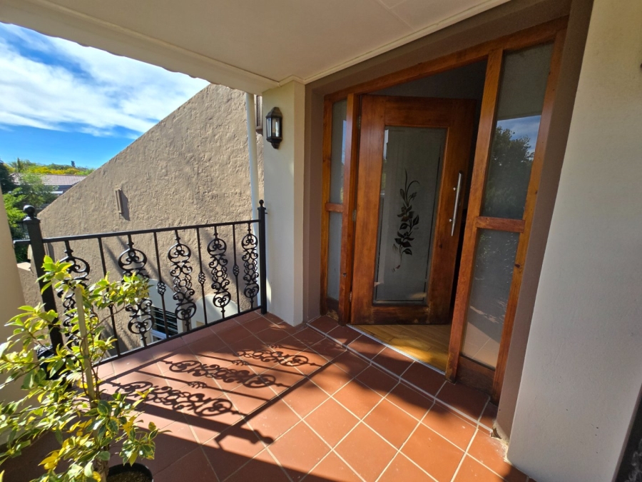 4 Bedroom Property for Sale in Helicon Heights Free State